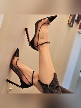 CHRISTIAN LOUBOUTIN Debout Condora 100 PVC Patent Pumps 40 NWT Black